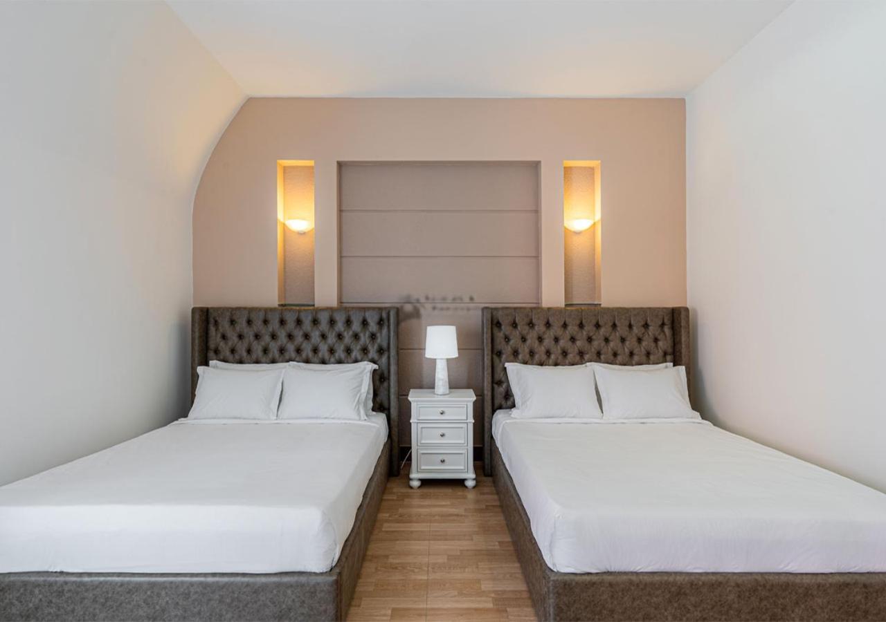 Luxury 4-bedroom With Private Pool & Billiards Table TP. Hồ Chí Minh